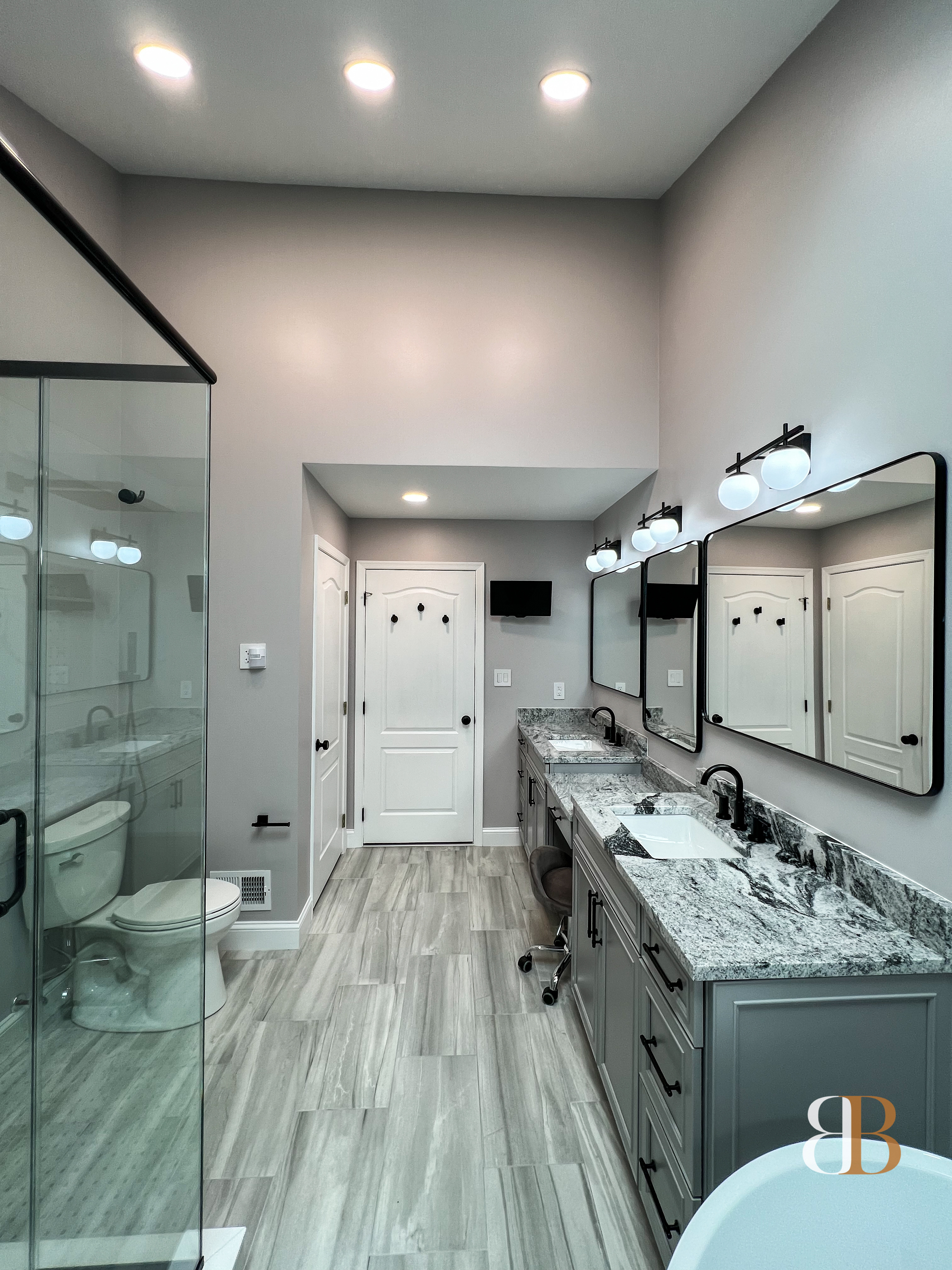 Classic bathroom remodel in Bryn Mawr by B&B Associates Creations — photo 10